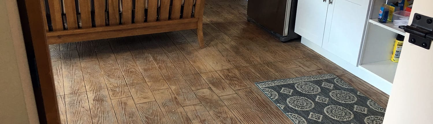 stamped-concrete-wood-plank-cabana-floor