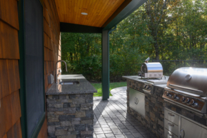 outdoor kitchen and entertaining